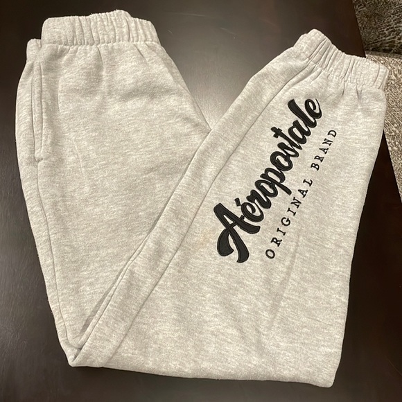Aeropostale sz S Joggers - Picture 1 of 12